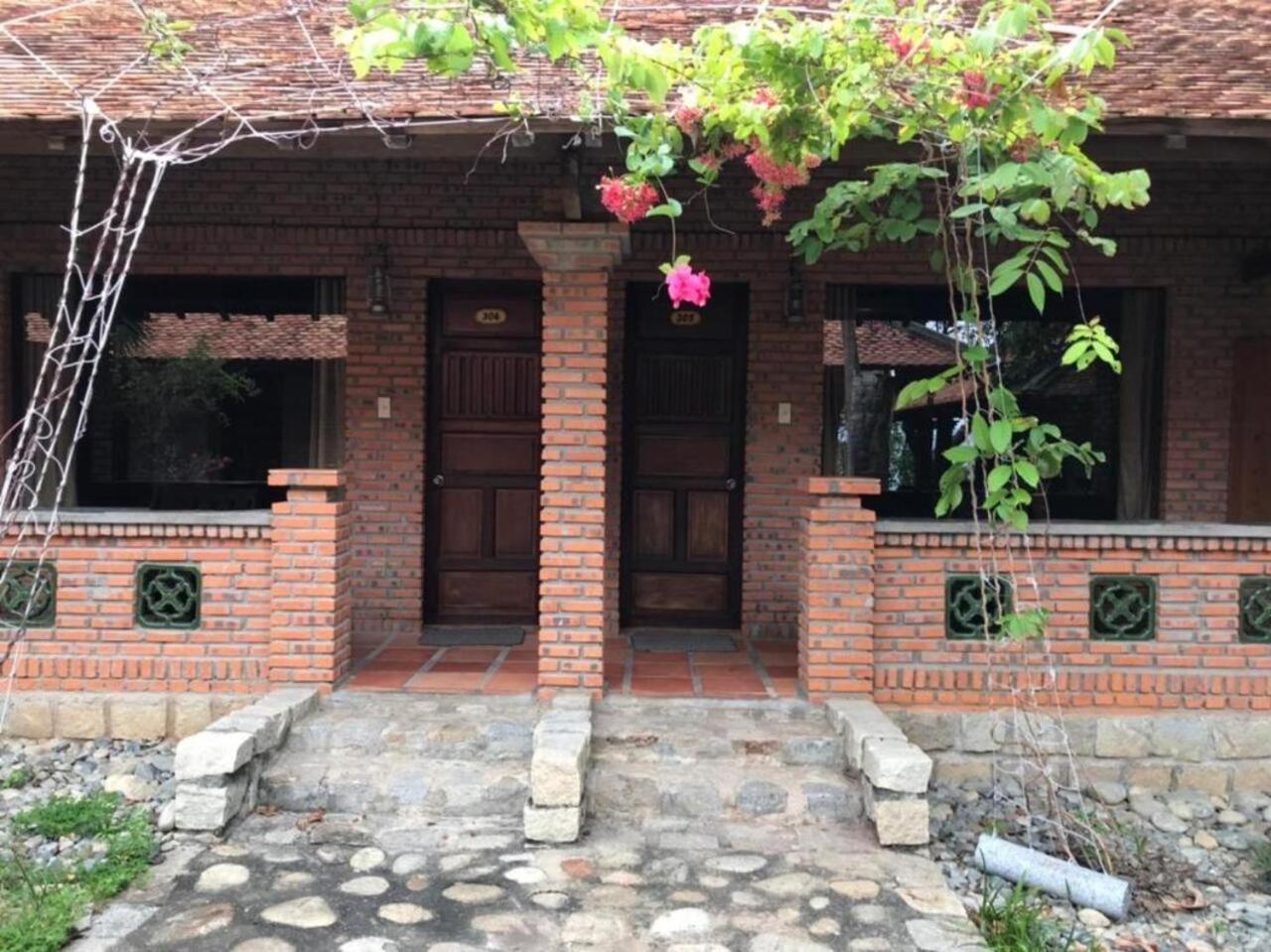 Wild Beach Boutique Resort Ниньфуок Экстерьер фото