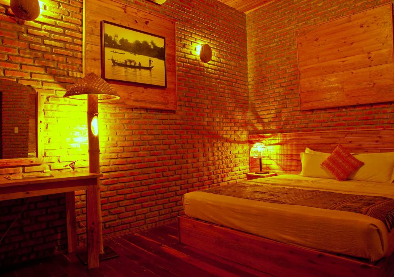 Wild Beach Boutique Resort Ниньфуок Экстерьер фото
