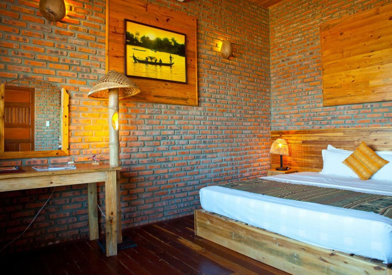 Wild Beach Boutique Resort Ниньфуок Экстерьер фото