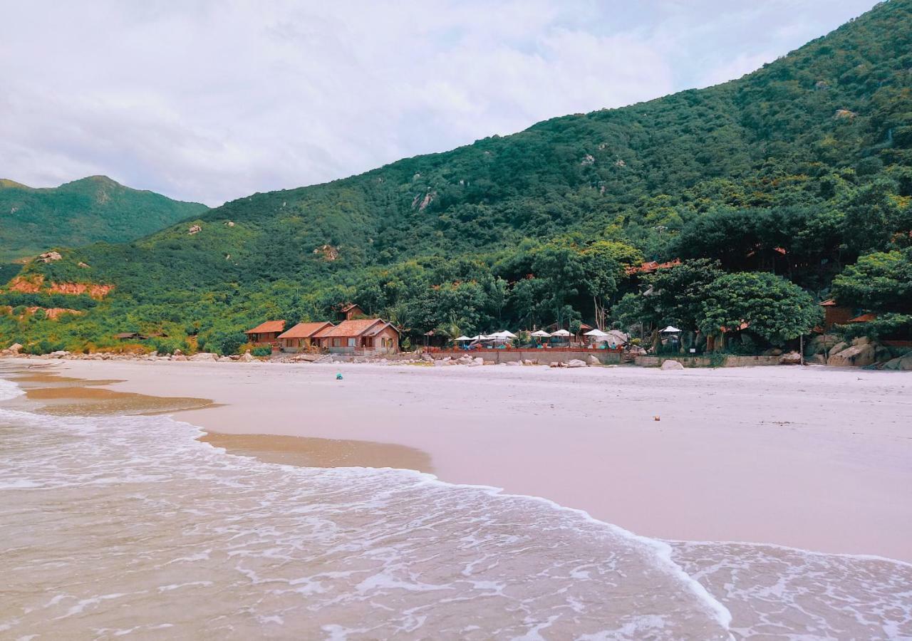 Wild Beach Boutique Resort Ниньфуок Экстерьер фото